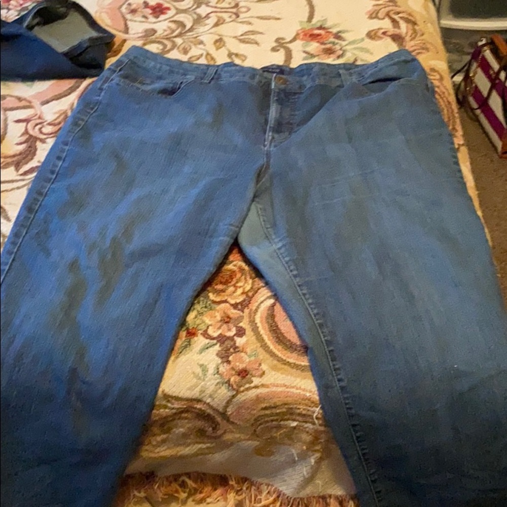 Blue jean pants